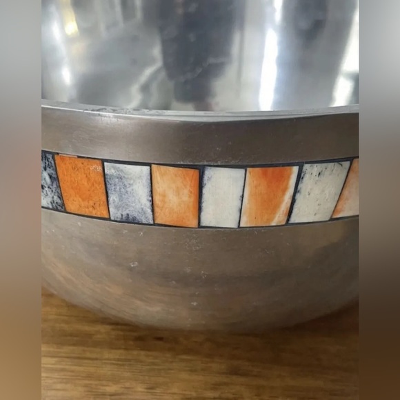 Polished Pewter Metal LARGE Bowl with Mother of Pearl Detail - Picture 4 of 8